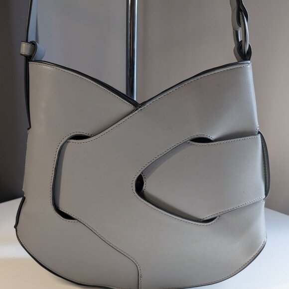 Grey Smooth Leather Hobo Bag with Adjustable Shoulder Strap and Top Zipper, NWOT - Picture 6 of 8